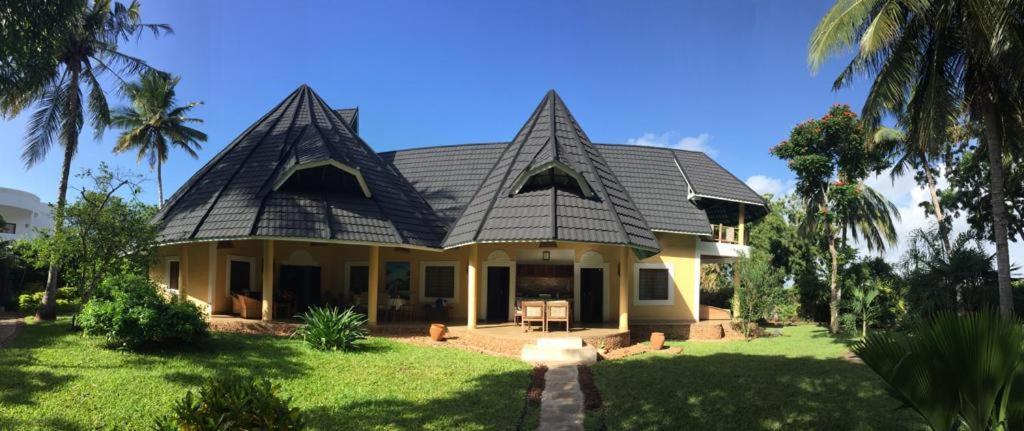 Diani Beach-Villa Kirsch Galu 外观 照片